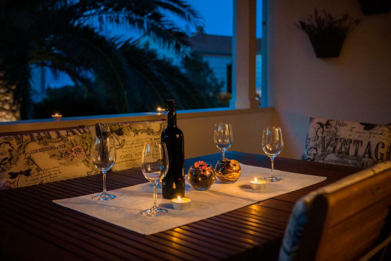 Holiday Home Brac Супетар Екстериор снимка