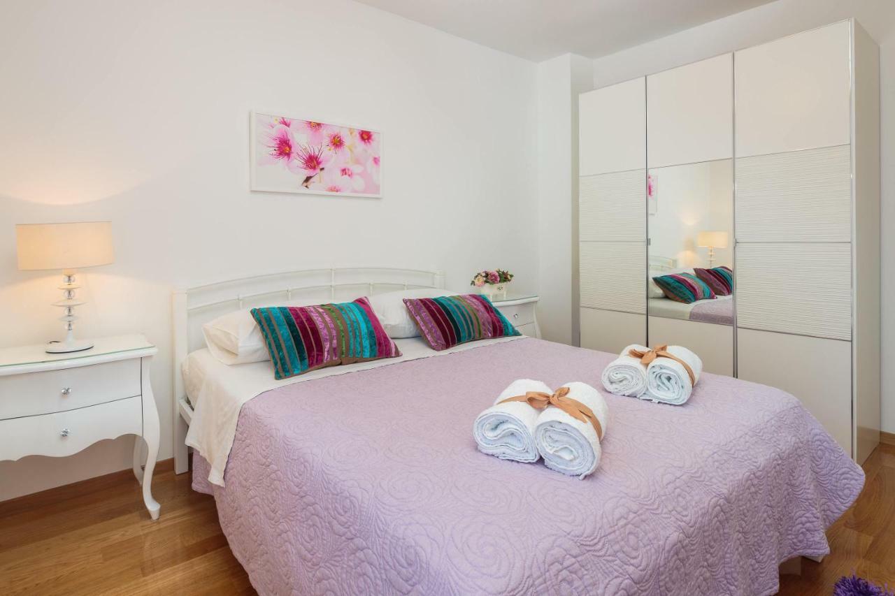 Holiday Home Brac Супетар Екстериор снимка