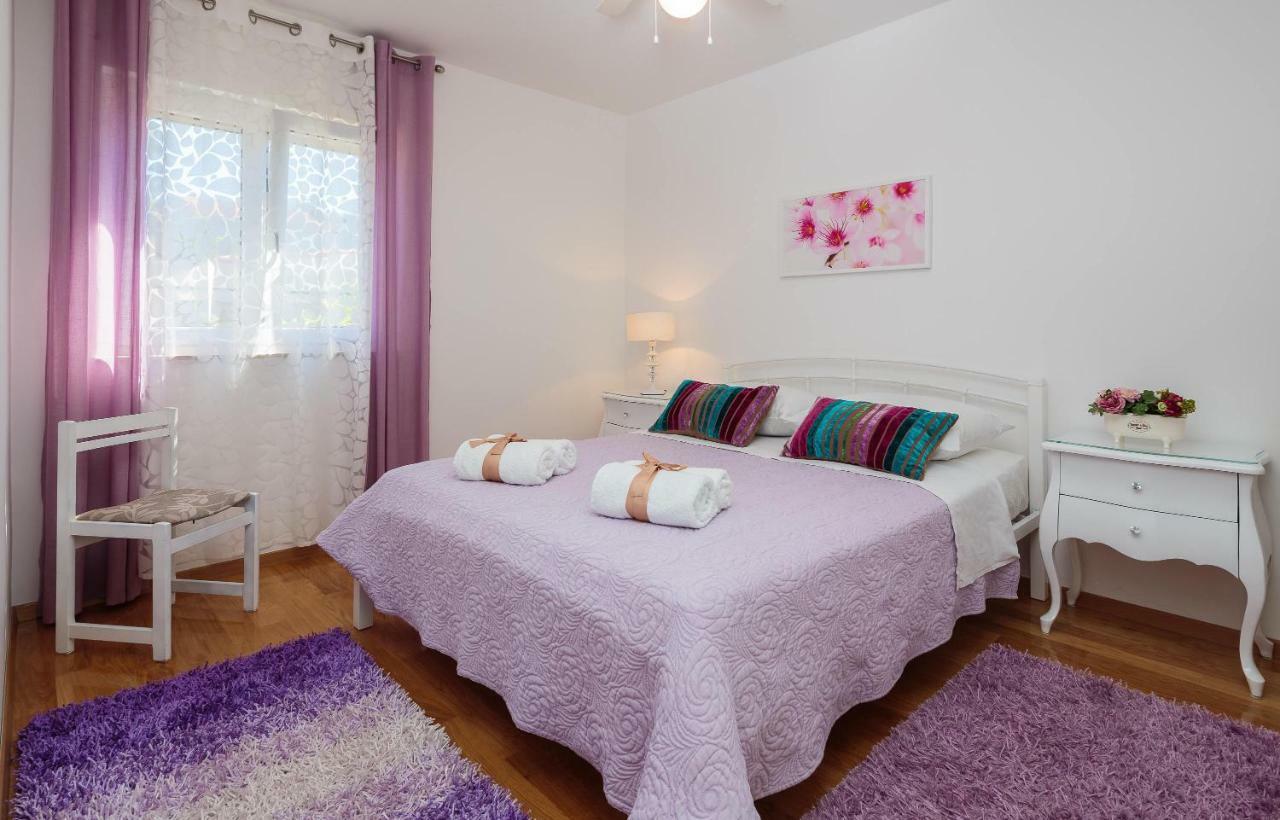 Holiday Home Brac Супетар Екстериор снимка