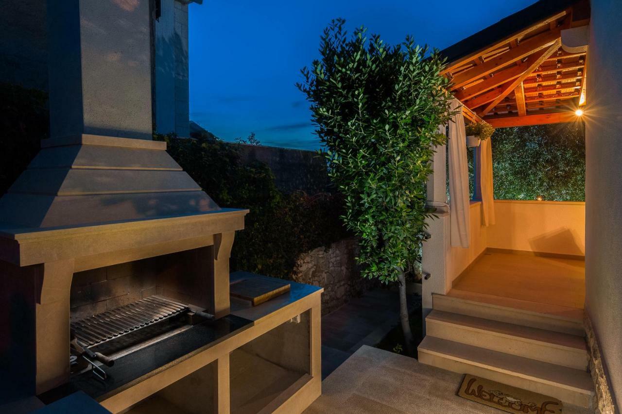 Holiday Home Brac Супетар Екстериор снимка