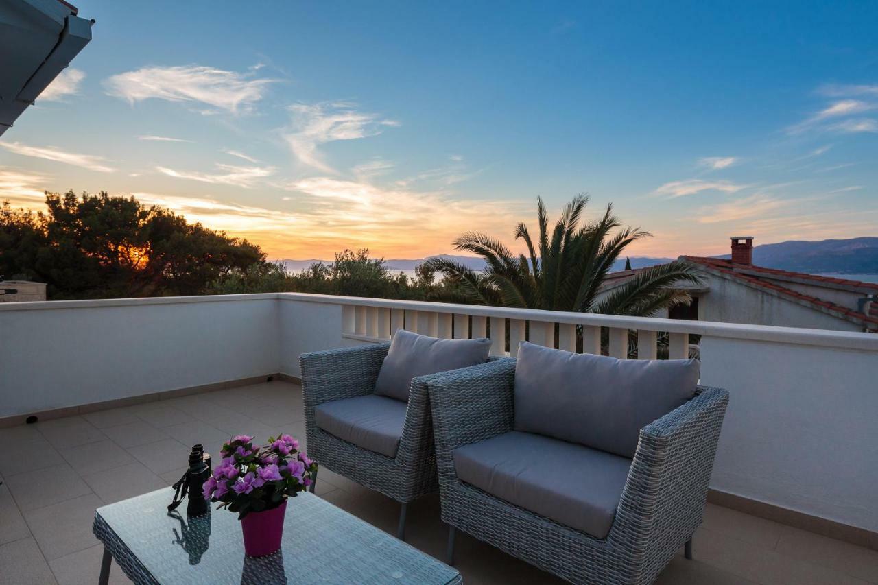 Holiday Home Brac Супетар Екстериор снимка