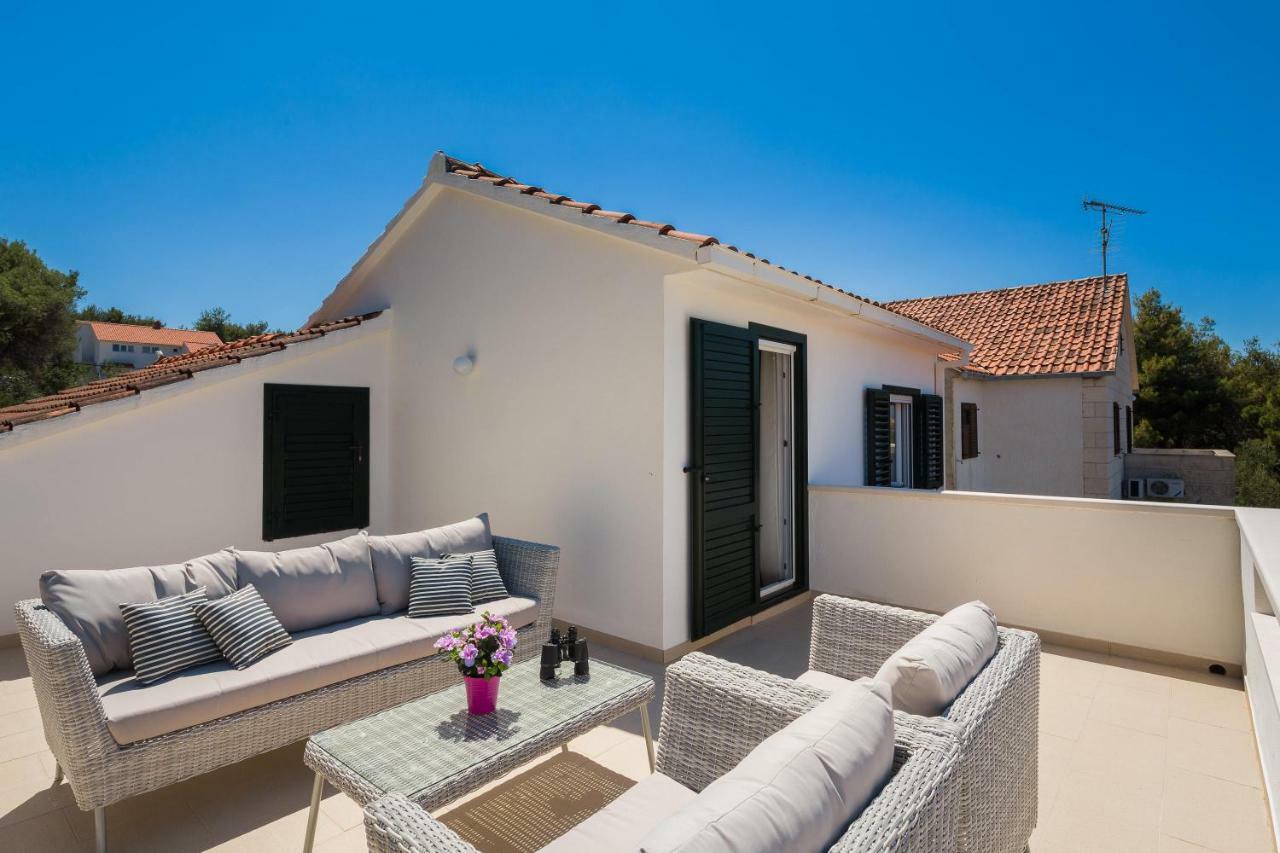 Holiday Home Brac Супетар Екстериор снимка