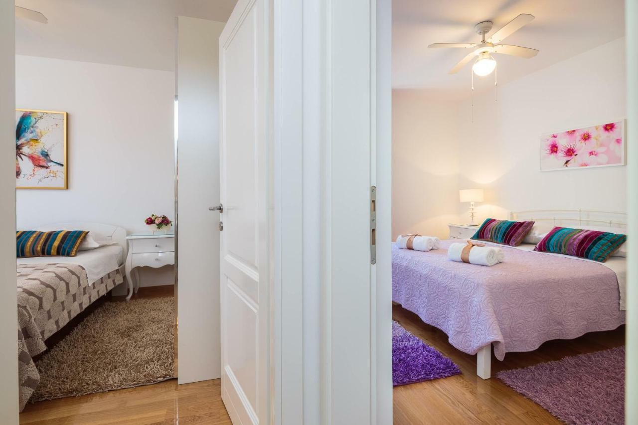 Holiday Home Brac Супетар Екстериор снимка